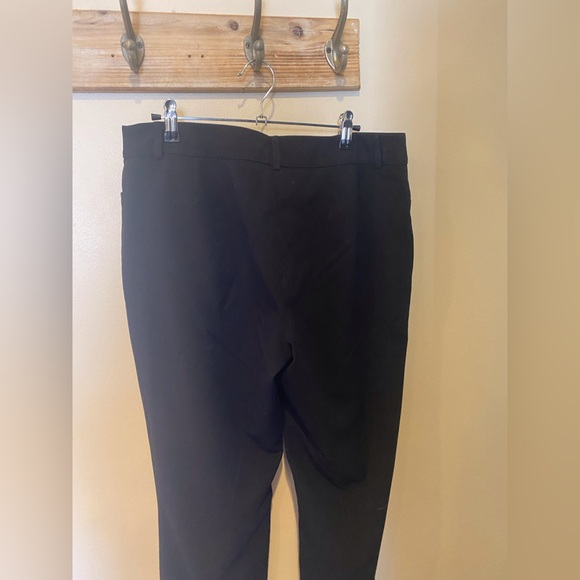 Apostrophe Vanessa black pants. Size 12P - Picture 4 of 5